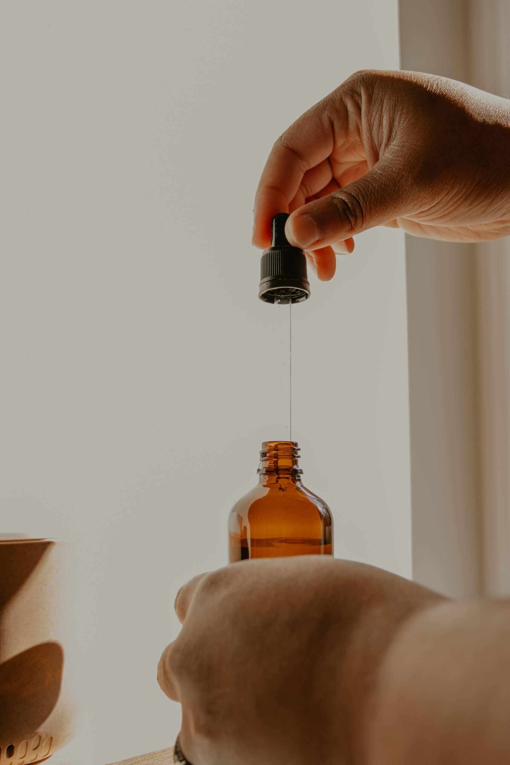 3 Essential Oils to Help Clean Your House with Aromatherapy